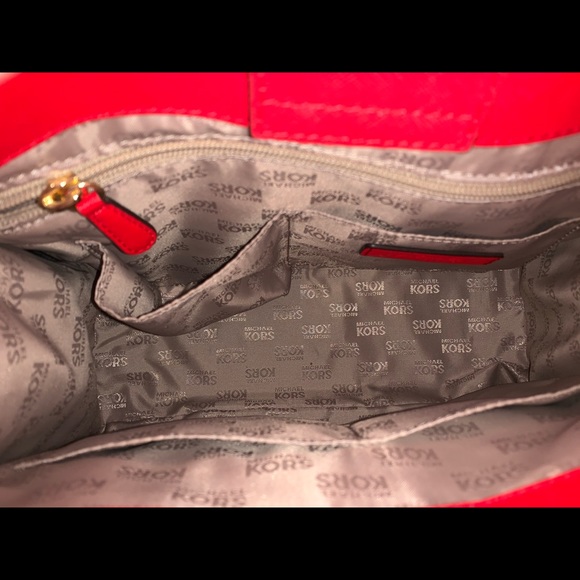 Sangria colored Michael Kors purse - Picture 2 of 2